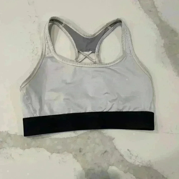 Victoria's Secret Other - Victoria Secret Sport Lattice Back Sports Bra No Padding Women’s Size Medium